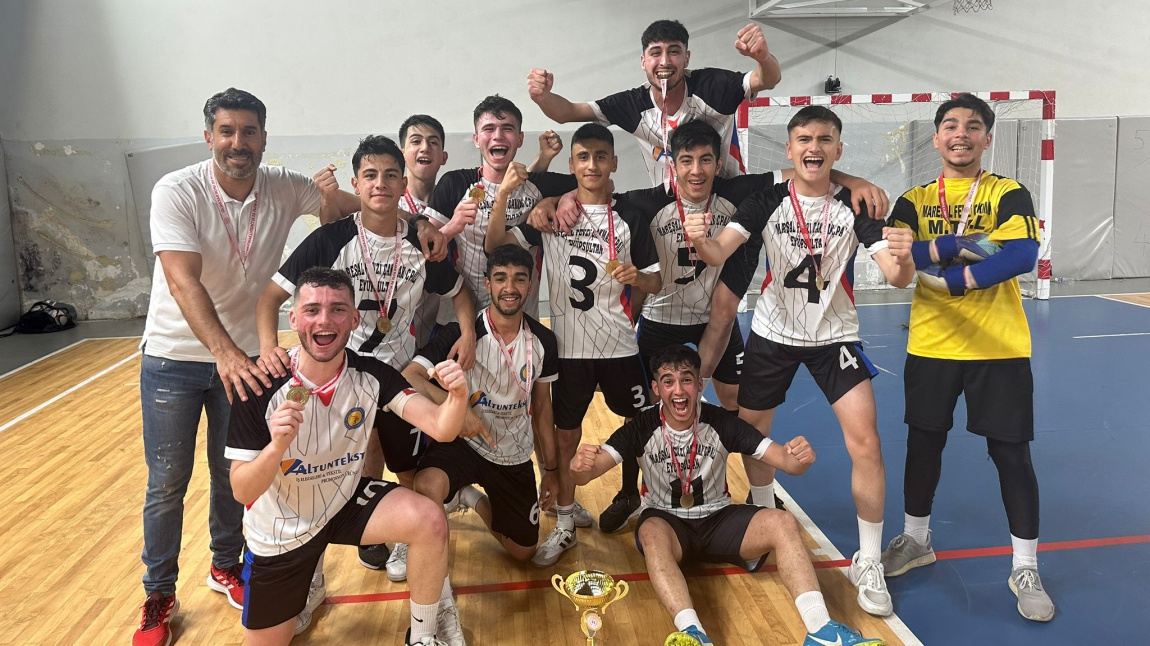 Genç Erkek Futsal Takımımız Eyüpsultan İlçe Şampiyonu
